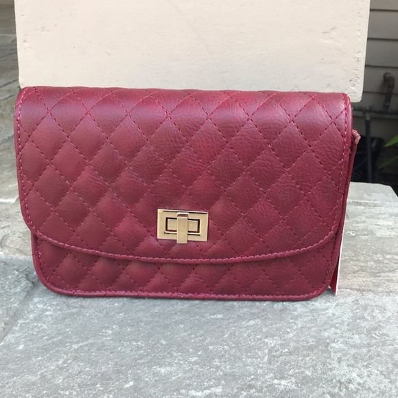 Cute Padded Crossbodies bags only tan left! - Picture 6 of 8